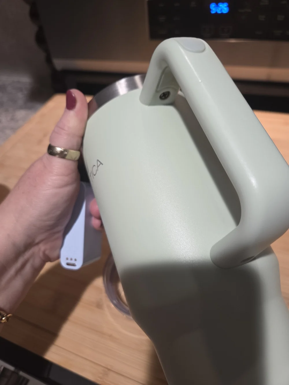 Nautica insulated travel